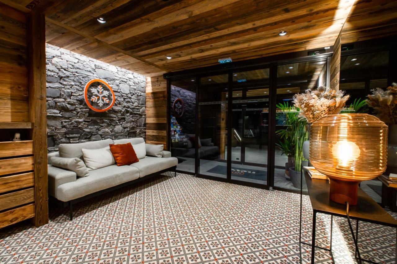Hotel Neve Morzine Bagian luar foto