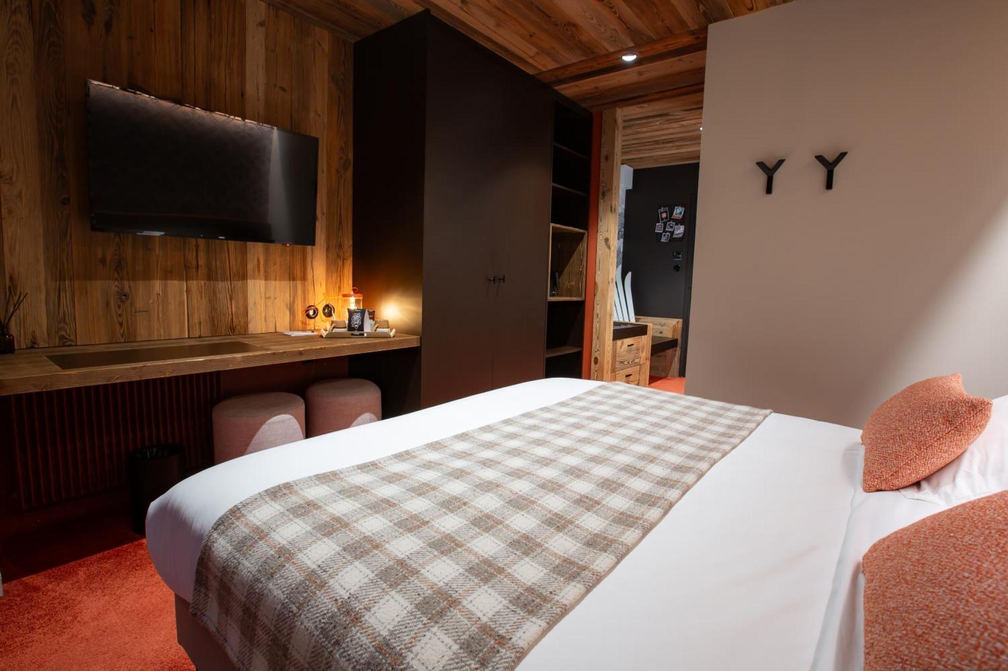 Hotel Neve Morzine Bagian luar foto